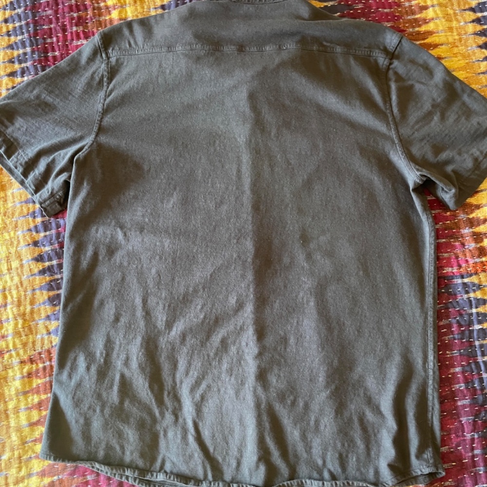 Faherty Knit Short Sleeve Button Shirt — Mens XL — 100% Cotton - Picture 5 of 5